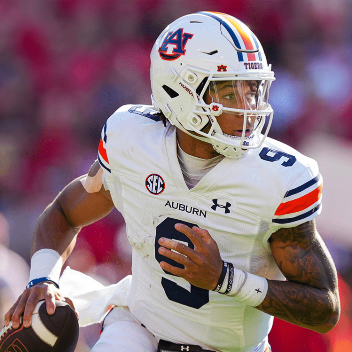 auburn tigers football georgia bulldogs rivalry robbie ashford white facemask helmet uniform